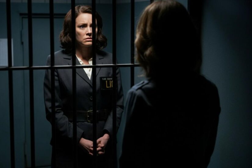 9025_1_donna_in_stanza_di_interrogatorio-misteriditalia.it