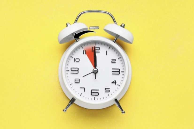 Questa consuetudine, che risale a decenni fa, continua a suscitare dibattiti e proposte di revisione, soprattutto per le sue implicazioni