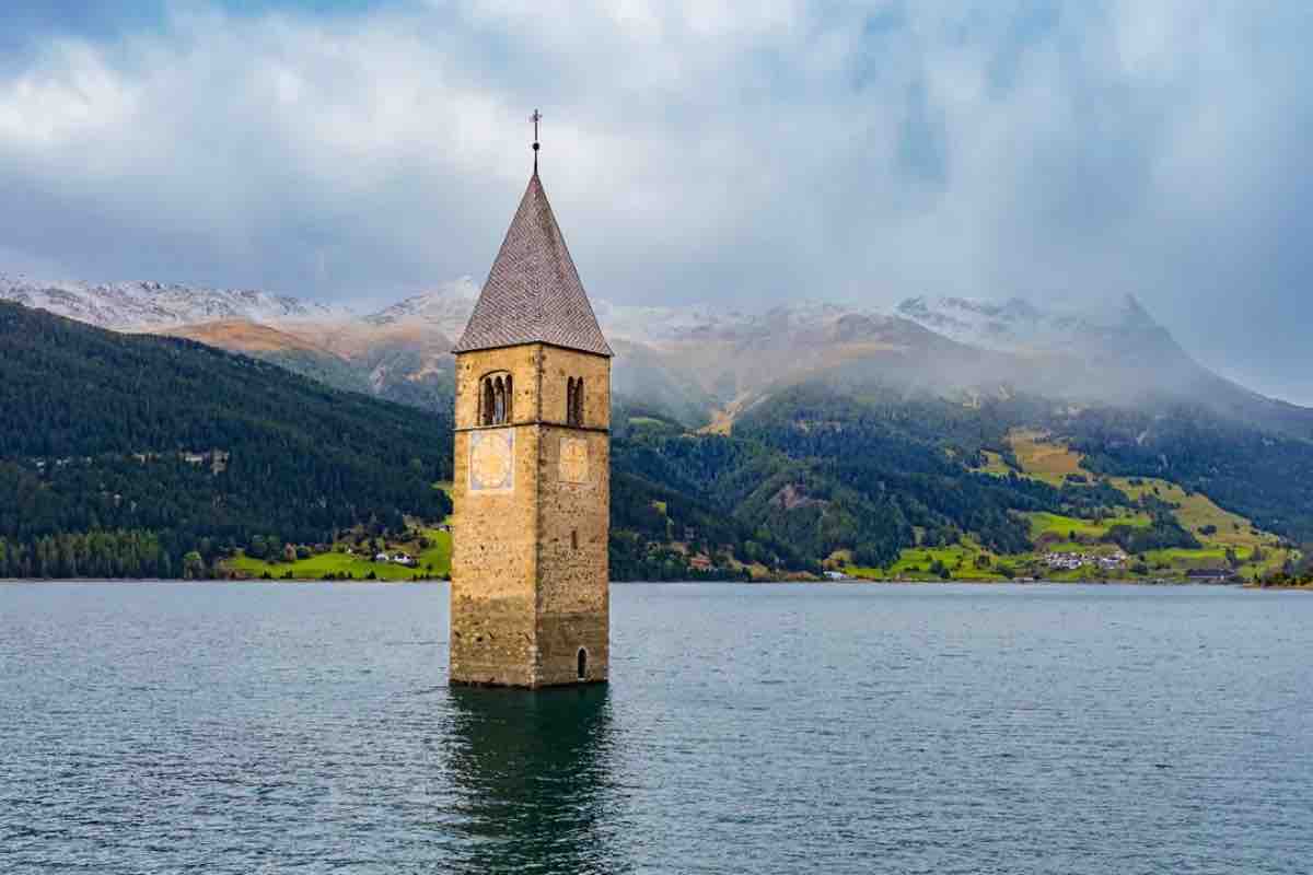 Campanile lago