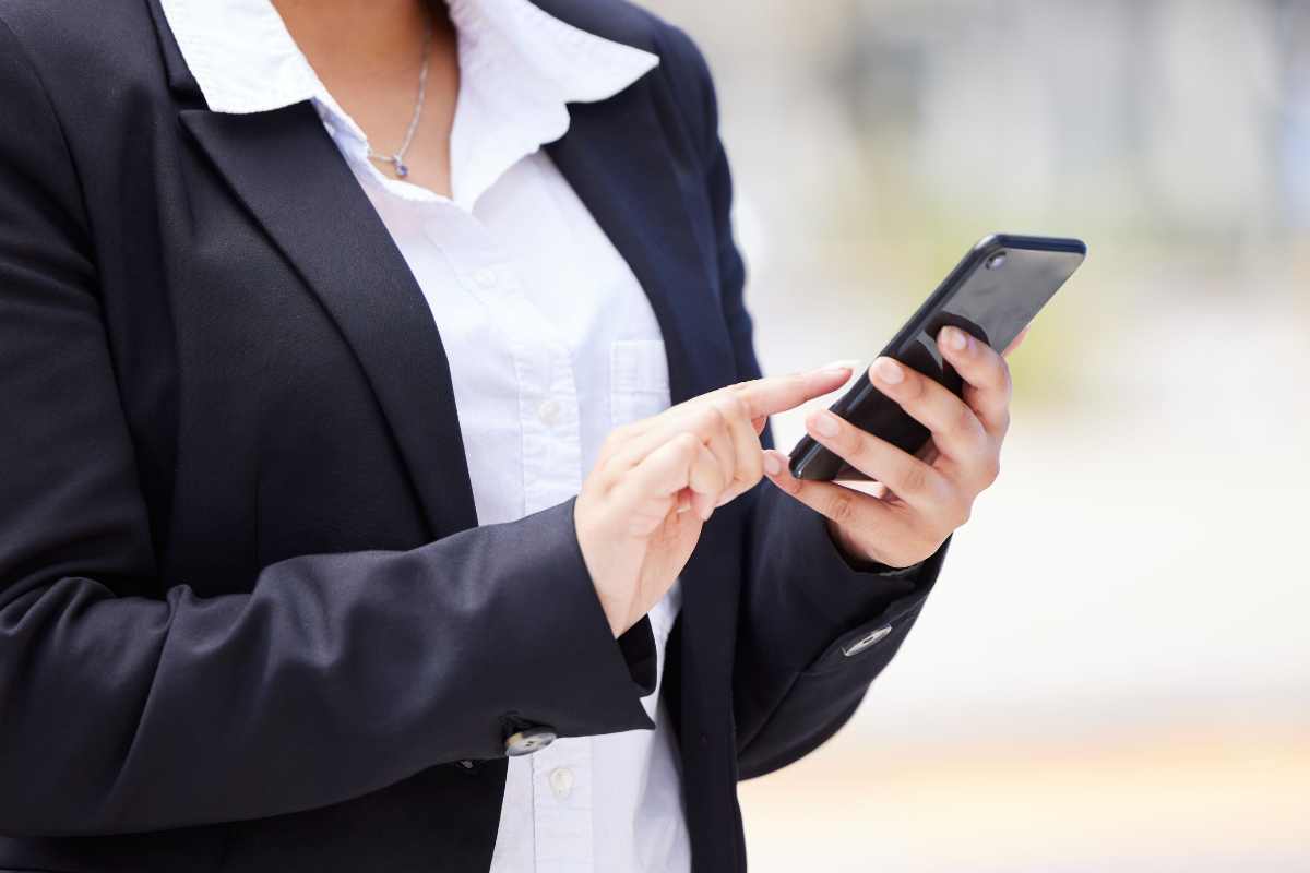 whatsapp come svuotare cestino