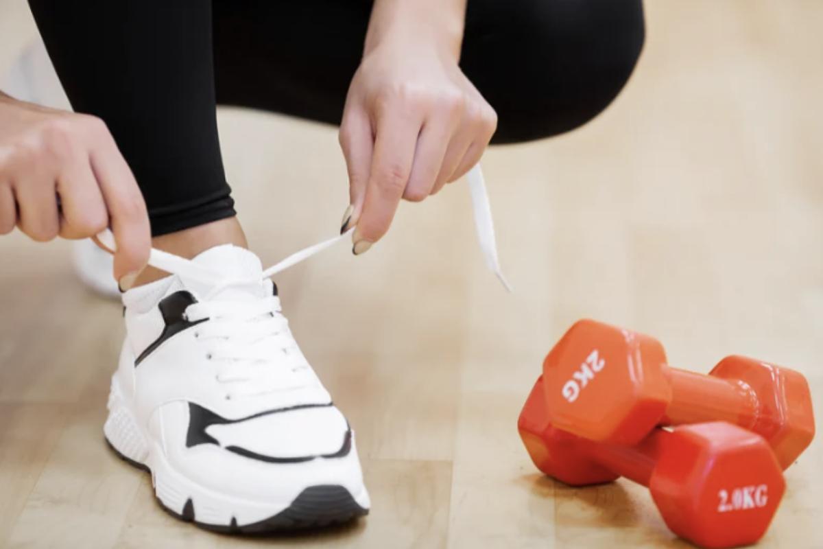 Il professor I-Min Lee, esperto riconosciuto in medicina sportiva presso Harvard, ha recentemente aggiornato l’elenco delle cinque