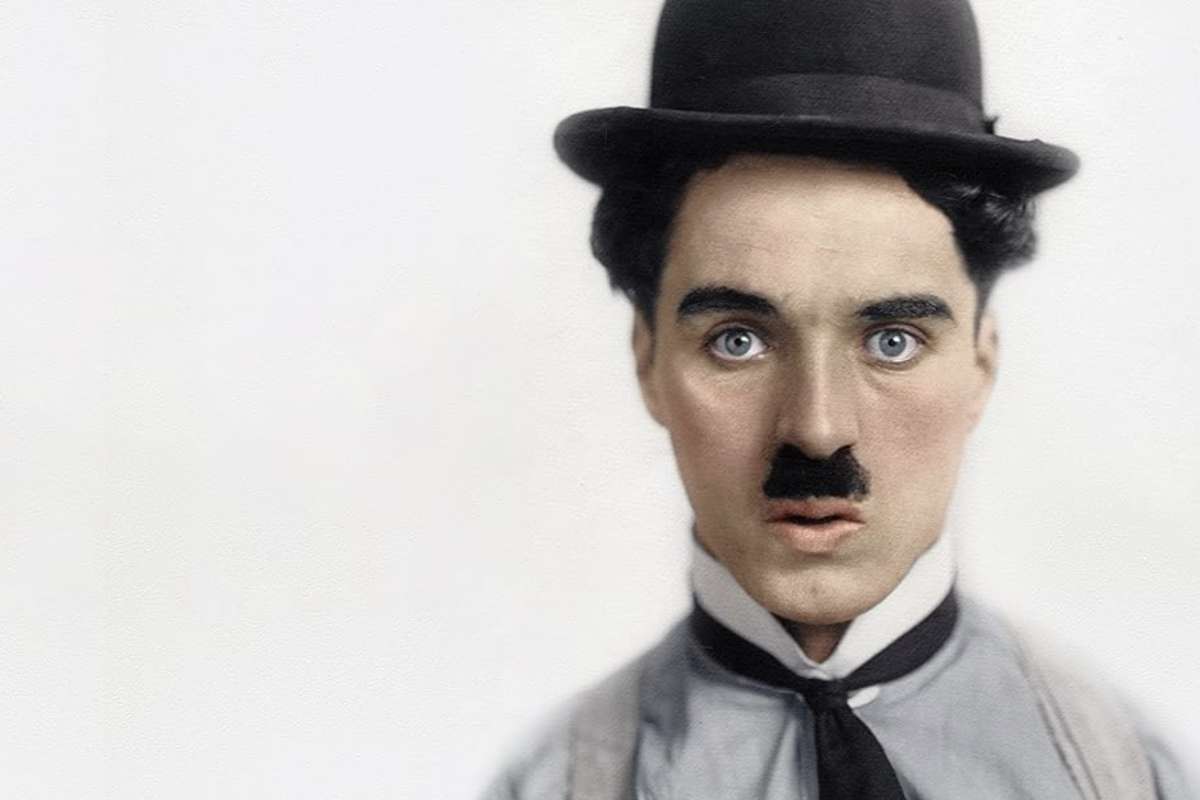 Un’attenta analisi storica e letteraria svela che la paternità di questo testo non è riconducibile al celebre artista, ma si tratta di un’opera