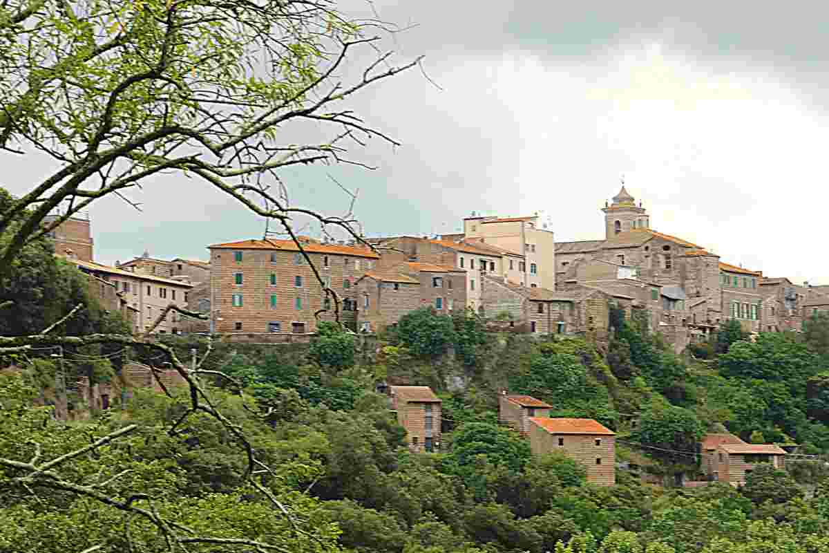 Questo borgo vicino Roma è un gioiello unico della Tuscia