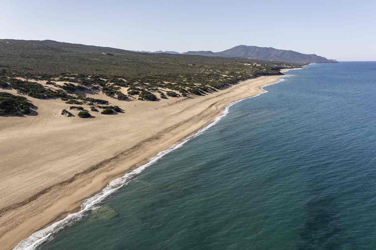 Il territorio di Arbus e la Costa Verde sono intrisi di storia mineraria. I borghi di Ingurtosu e Montevecchio