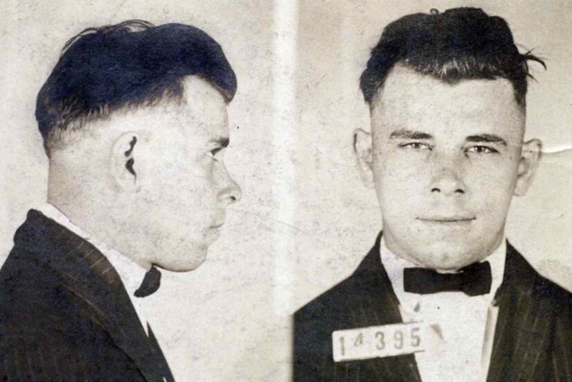 John Dillinger iniziò la sua carriera criminale a soli ventun anni, con una rapina in una drogheria di Mooresville, Indiana, nel 1924.